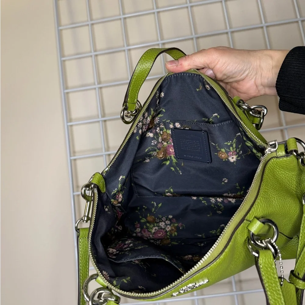 Coach Moss Green Leather Shoulder Bag - Picture 10 of 11